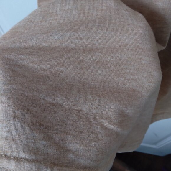 BEIGE V-NECK TANK TOP SLEEVELESS TOP SIZE MEDIUM RACERBACK - Picture 5 of 7